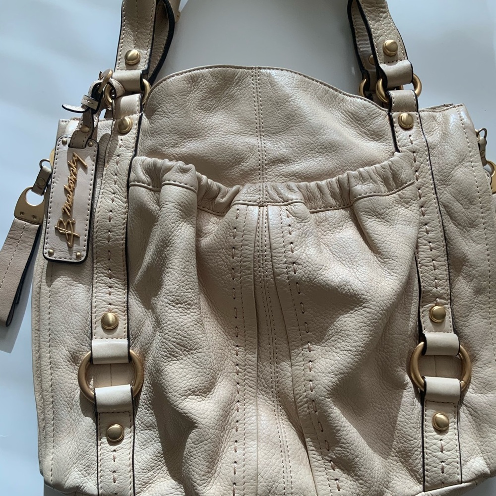 B MAKOWSKY HAND BAG